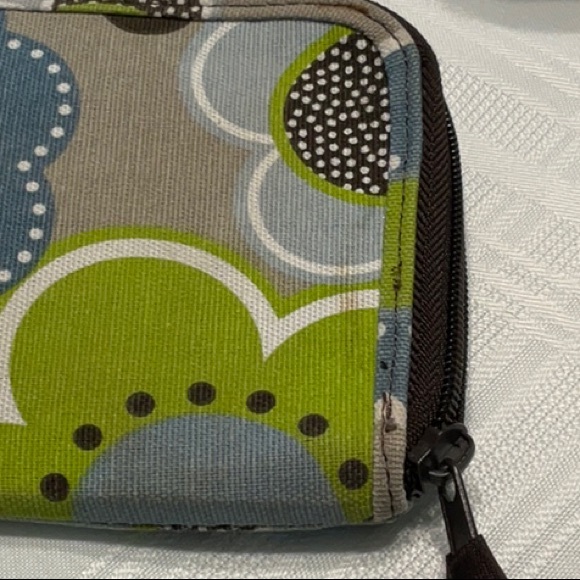 thirty-one Floral Wristlet with Green and Blue Accents - Picture 5 of 6